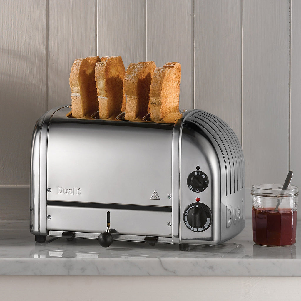 Dualit 4 Slice NewGen Toaster in Chrome (47150)