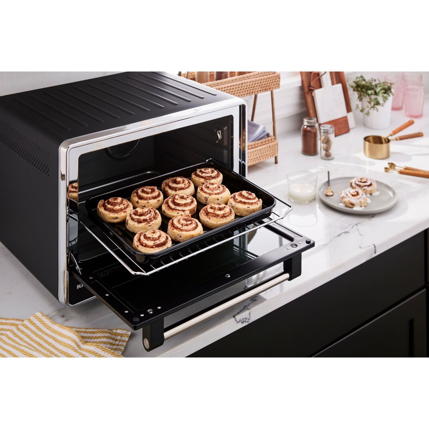 KitchenAid Dual Convection Countertop Oven with Air Fry & Temperature Probe in Black Matte (KCO224BM)